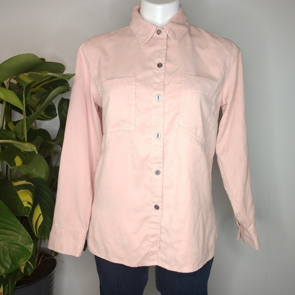 ✨3/$15 Chico's faux pink suede button up S